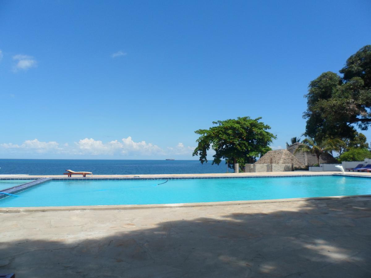Amaan Ocean Hotel Kihinani Bububu Exterior foto